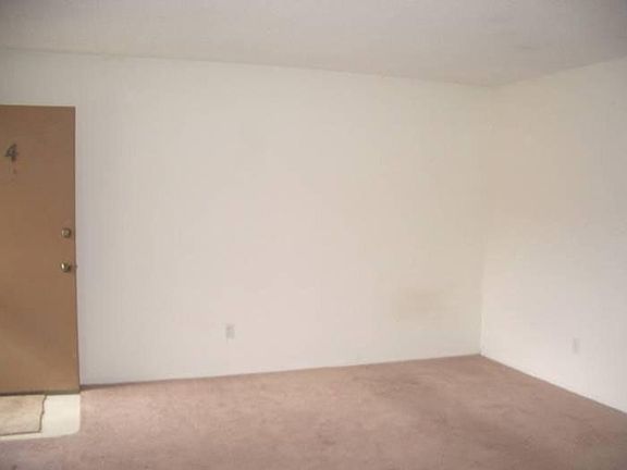 3rd image of 1007 Ocean Ave APT 6