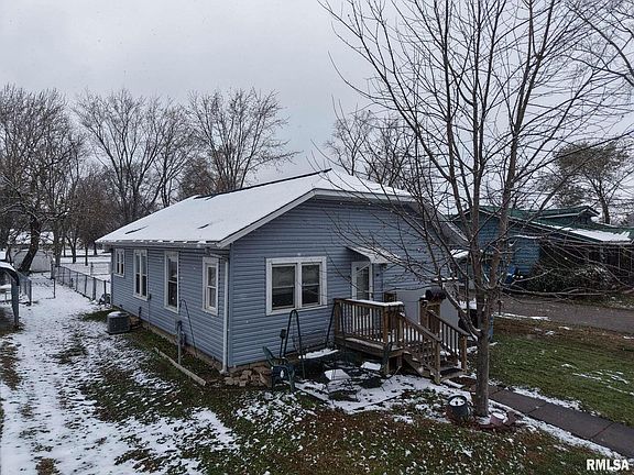2nd image of 1203 N McLeansboro St