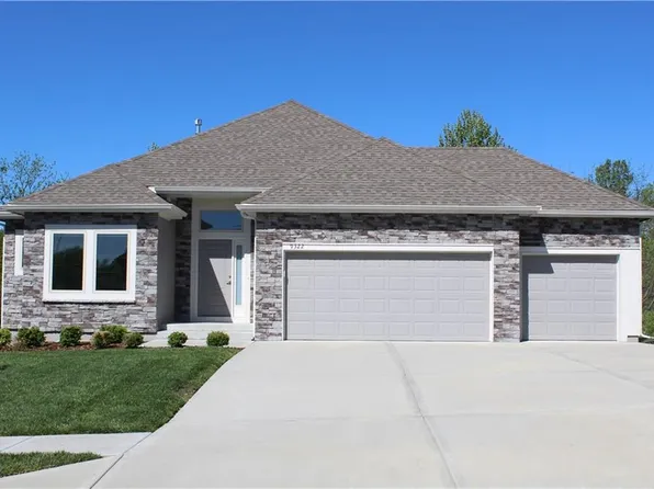 9322 N Ditzler Ave, Kansas City, MO 64157