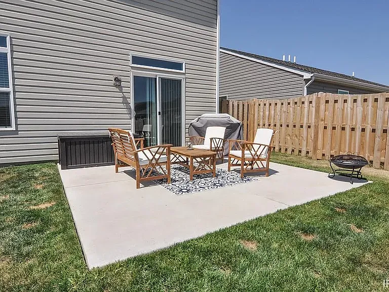 2123 Rutherford Dr — Photo 18