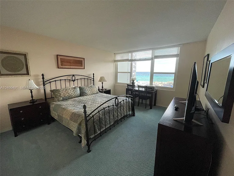 3505 S Ocean Dr #421 — Photo 5