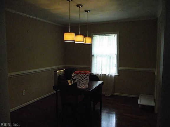 3rd image of 541 Margaret Dr