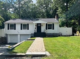 9 Border Rd, Natick, MA 01760