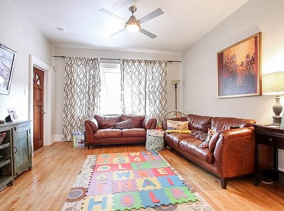 2nd image of 2052 W Huron St #1