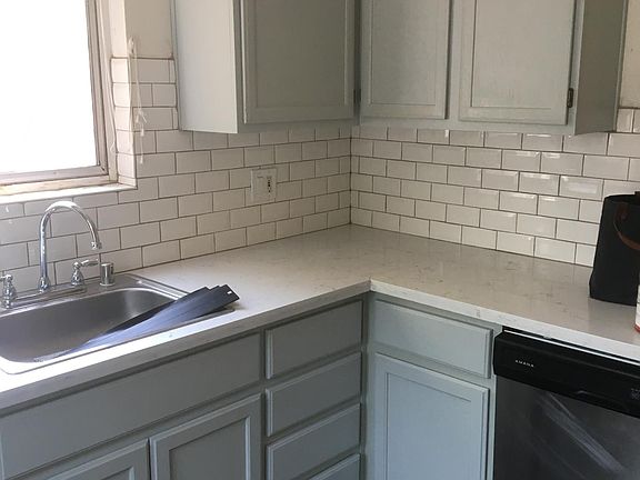 2nd image of 3317 W St #4