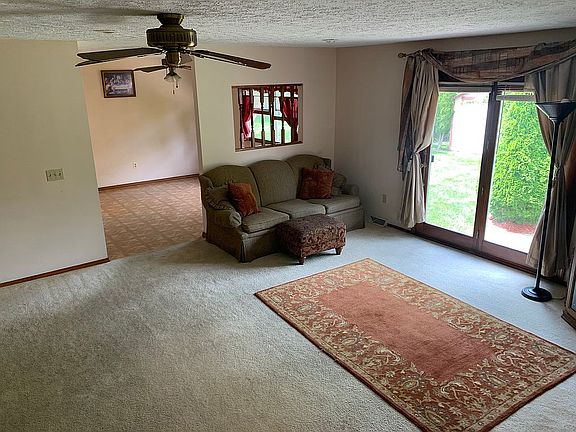 4th image of 7396 Hidden Glen Dr