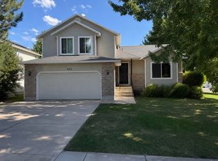 952 E 325 S, Layton, UT 84041