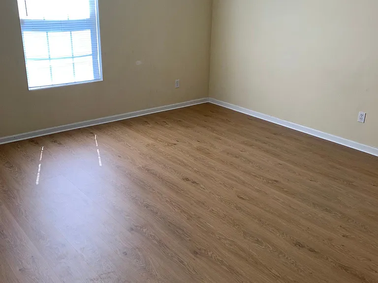 1108 Emma Ct — Photo 19