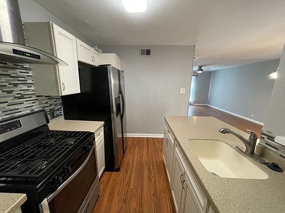 5th image of 7322 Oak Manor Dr APT 49