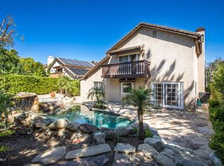 363 Countryside Rd, Oak Park, CA 91377