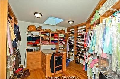 4th image of 6122 Old Dominion Dr