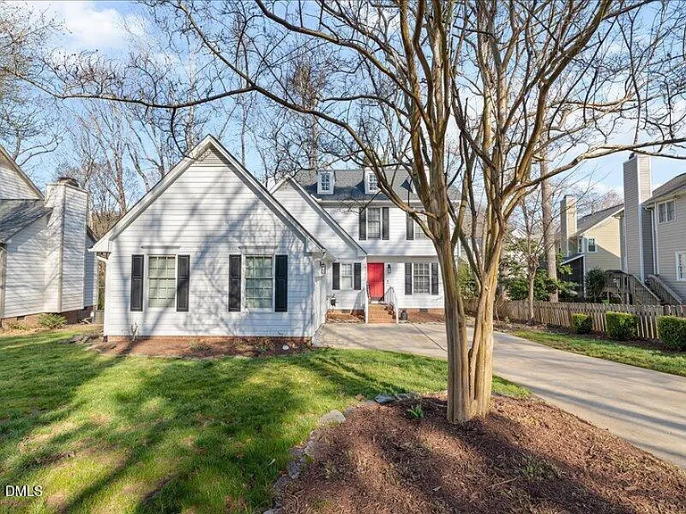 8625 Vanburgh Ct — Photo 4