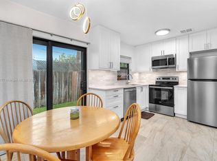 1138 NE 16th Ave APT 1, Fort Lauderdale, FL 33304