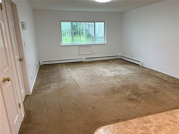 4th image of 3535 Ely Ave Floor 1