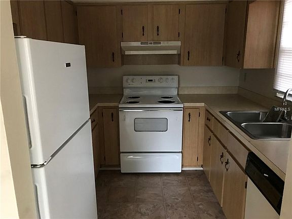 3rd image of 114 Shannon Dr