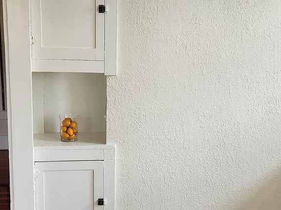 4th image of 628 5th St N APT 3