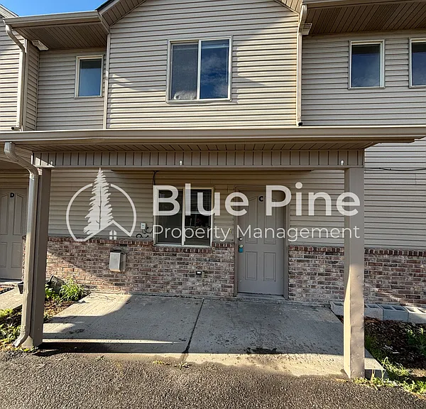 1512 N Stevens Dr #C — Photo 2