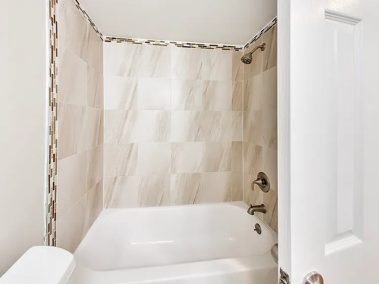 6027 Majors Ln #3 — Photo 21