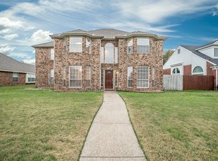 808 Willow Brook Dr, Allen, TX 75002