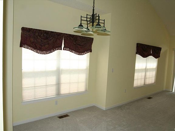 5th image of 31169 Livingston Dr #297