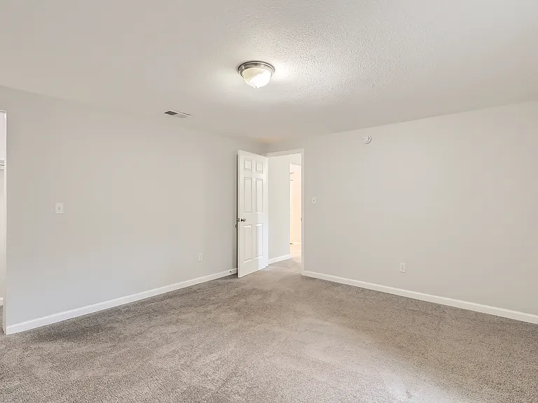 3066 S Wolff St — Photo 15