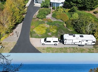 15709 Pelican Bay Dr, Brookings, OR 97415