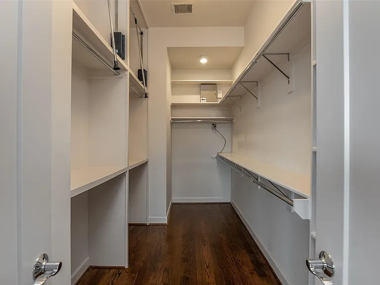 1418 Shearn St — Photo 18