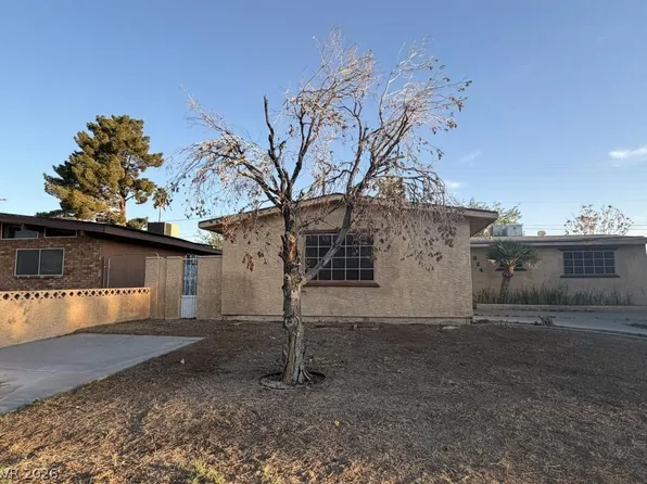 324 Duke Ave, North Las Vegas, NV 89030