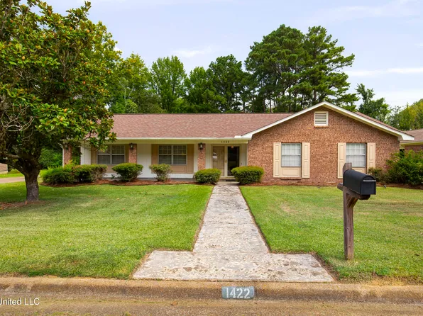 1422 Huntcliff Way, Clinton, MS 39056