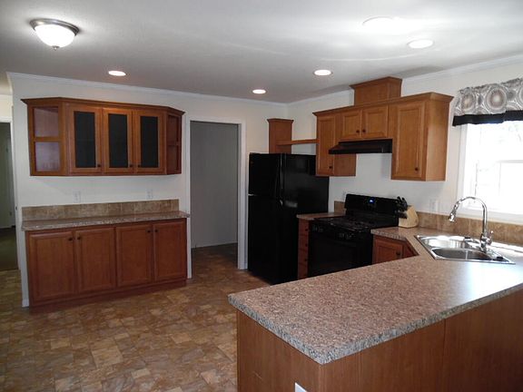 4th image of 2330 E Main St Lot 27