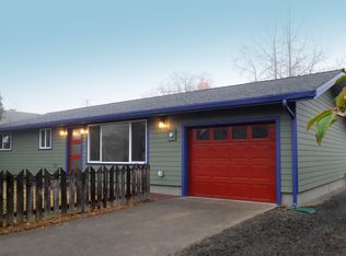 81 N Mountain Ave, Ashland, OR 97520