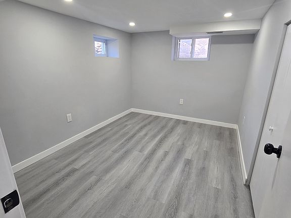 2nd image of 354 S 10th St #1L