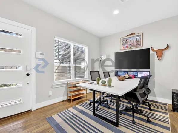 4906 Live Oak St #3, Dallas, TX 75206