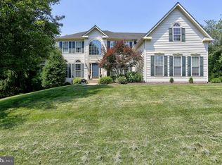 2905 Ballesteras Ct, Mount Airy, MD 21771