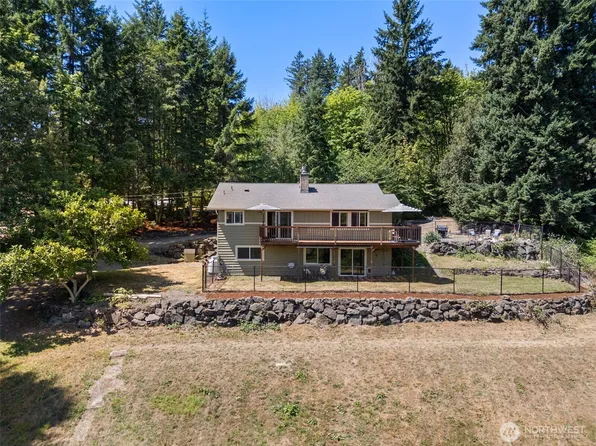 19445 Viking Avenue NW, Poulsbo, WA 98370