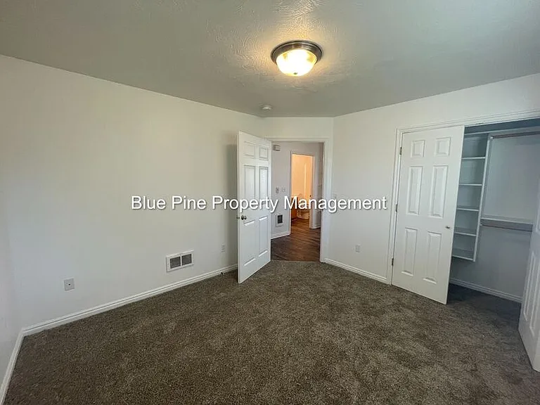 139 Stockham Blvd #2 — Photo 8