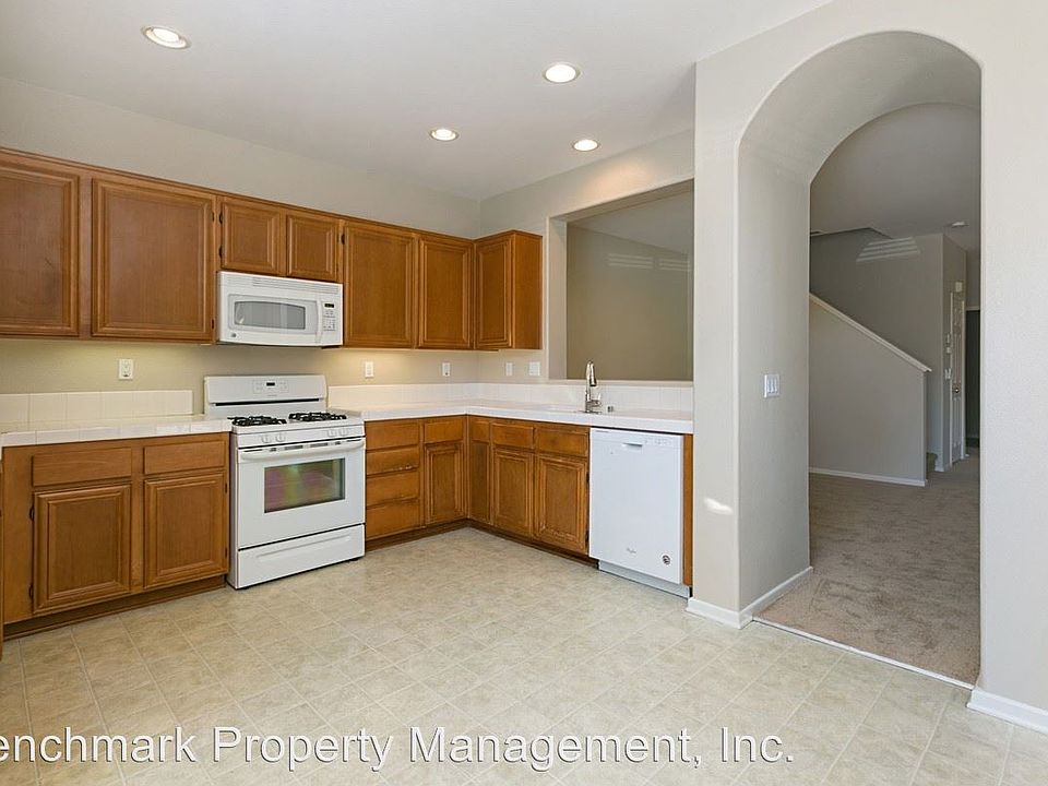 1st image of 4487 Brisbane Way Unit 5