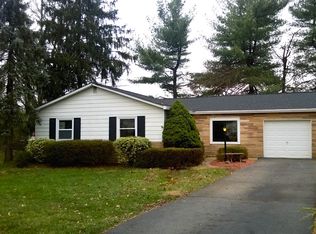 647 Larch Ct, Sterling, VA 20164