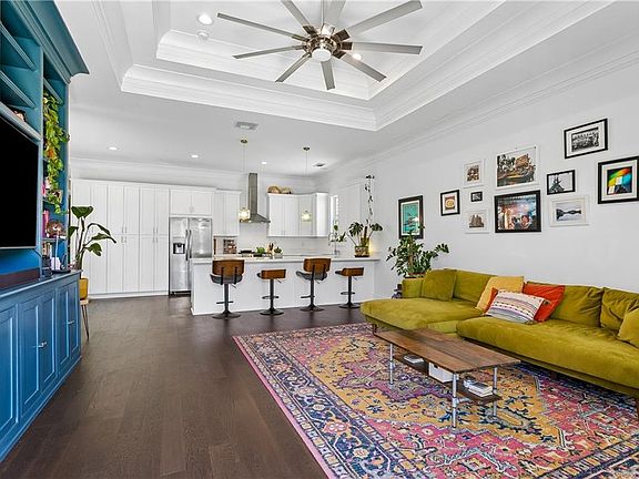 3rd image of 2841 Danneel St