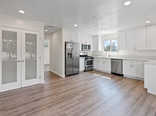 2446 S Dunsmuir Ave, Los Angeles, CA 90016