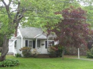 234 Seville Blvd, Sayville, NY 11782
