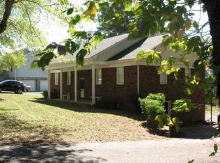 1469 Green Acres Dr, Newport, TN 37821