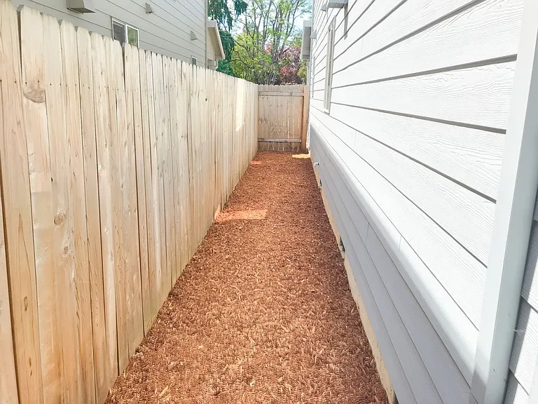 5518 SE 61st Ave — Photo 16