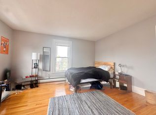 6 Rice St UNIT 2, Cambridge, MA 02140