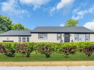 260 Highland Ave, Somerset, NJ 08873