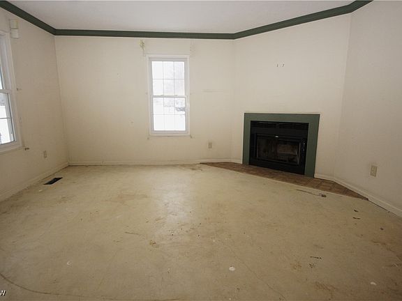 3rd image of 30673 Cambridge Ct E #E9