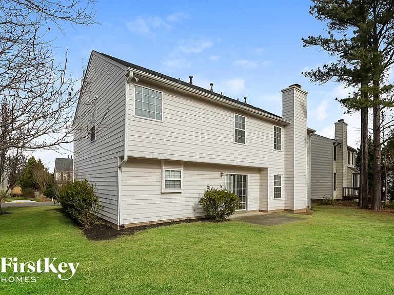 709 Southshore Pkwy — Photo 15