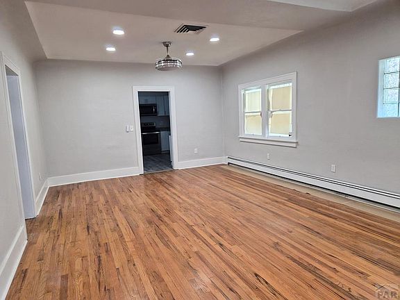 4th image of 308 E Mesa Ave