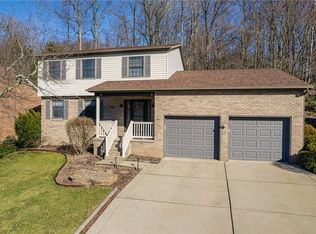 125 Apple Hill Dr, Delmont, PA