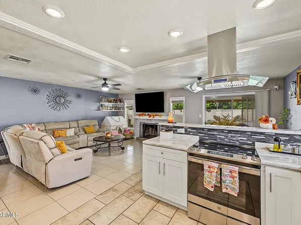 7250 W MEDLOCK Drive, Glendale, AZ 85303